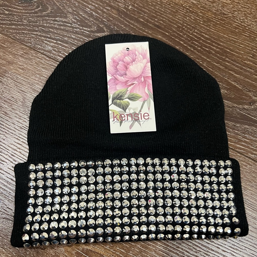 NWT kensie beanie hat black one size